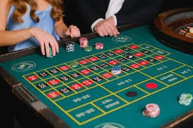 Feature card illustration showing account safety and readability on 3999 aed